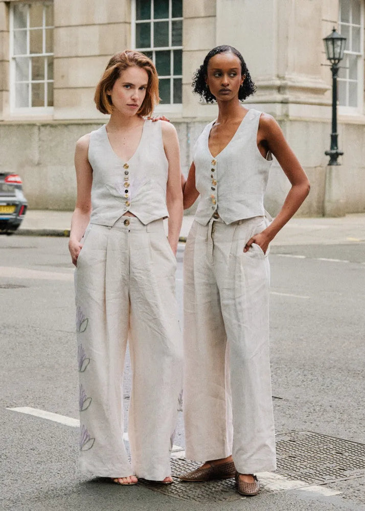 
                  
                    Daphne Linen Waistcoat in Beige
                  
                