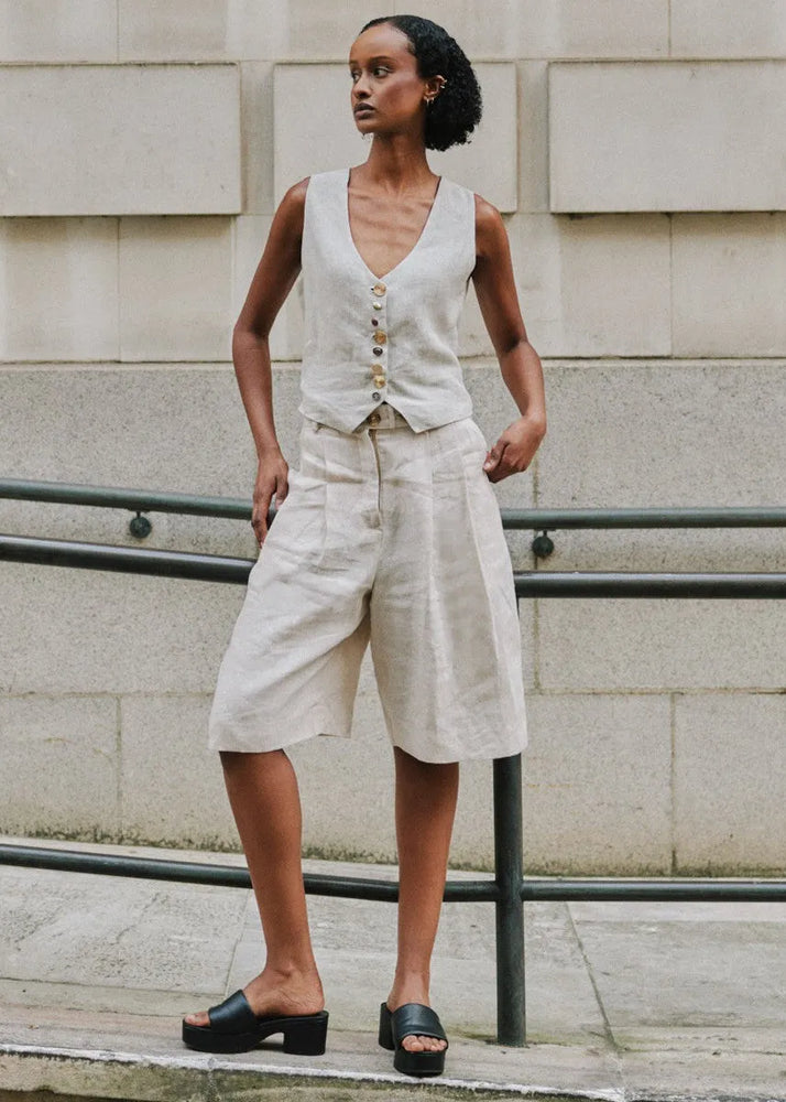 
                  
                    Daphne Linen Waistcoat in Beige
                  
                