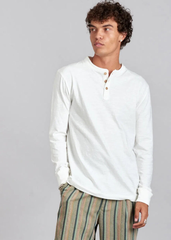 
                  
                    ARLO - Organic Cotton Top Off White
                  
                