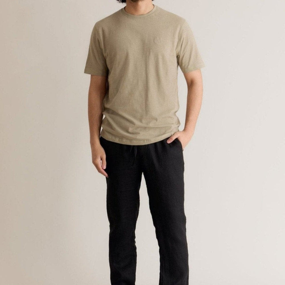 
                  
                    AUGUST - Linen Trouser Black
                  
                