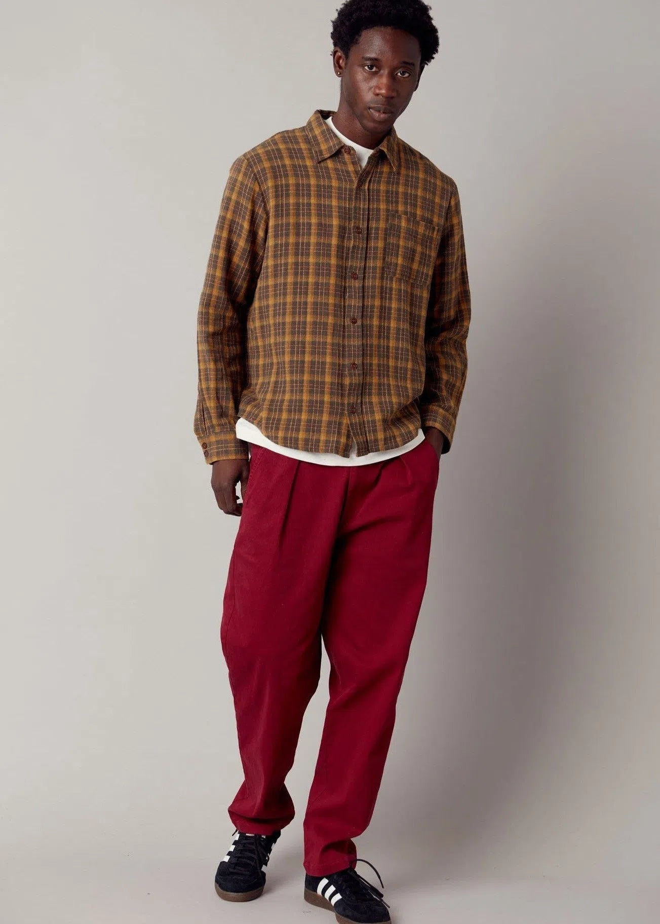 BOWIE - Loose Fit Organic Cotton Twill Trouser Wine Red