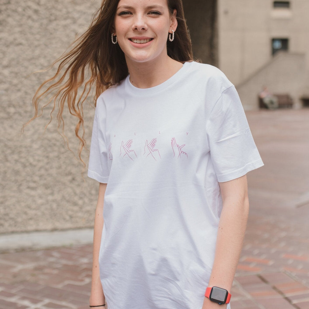 Custom sign language fingerspelling T-shirt - Unisex