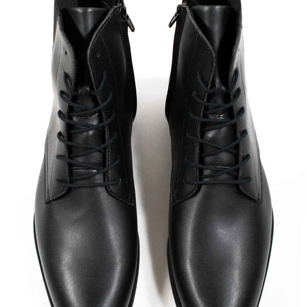 
                  
                    Men's Dress Boots - Black
                  
                