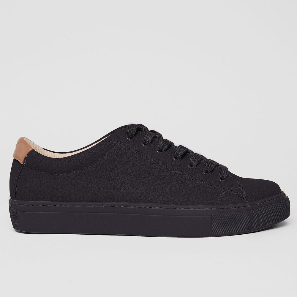 R-KIND VEGAN - MERCURY BLACK GRAINED TRAINER