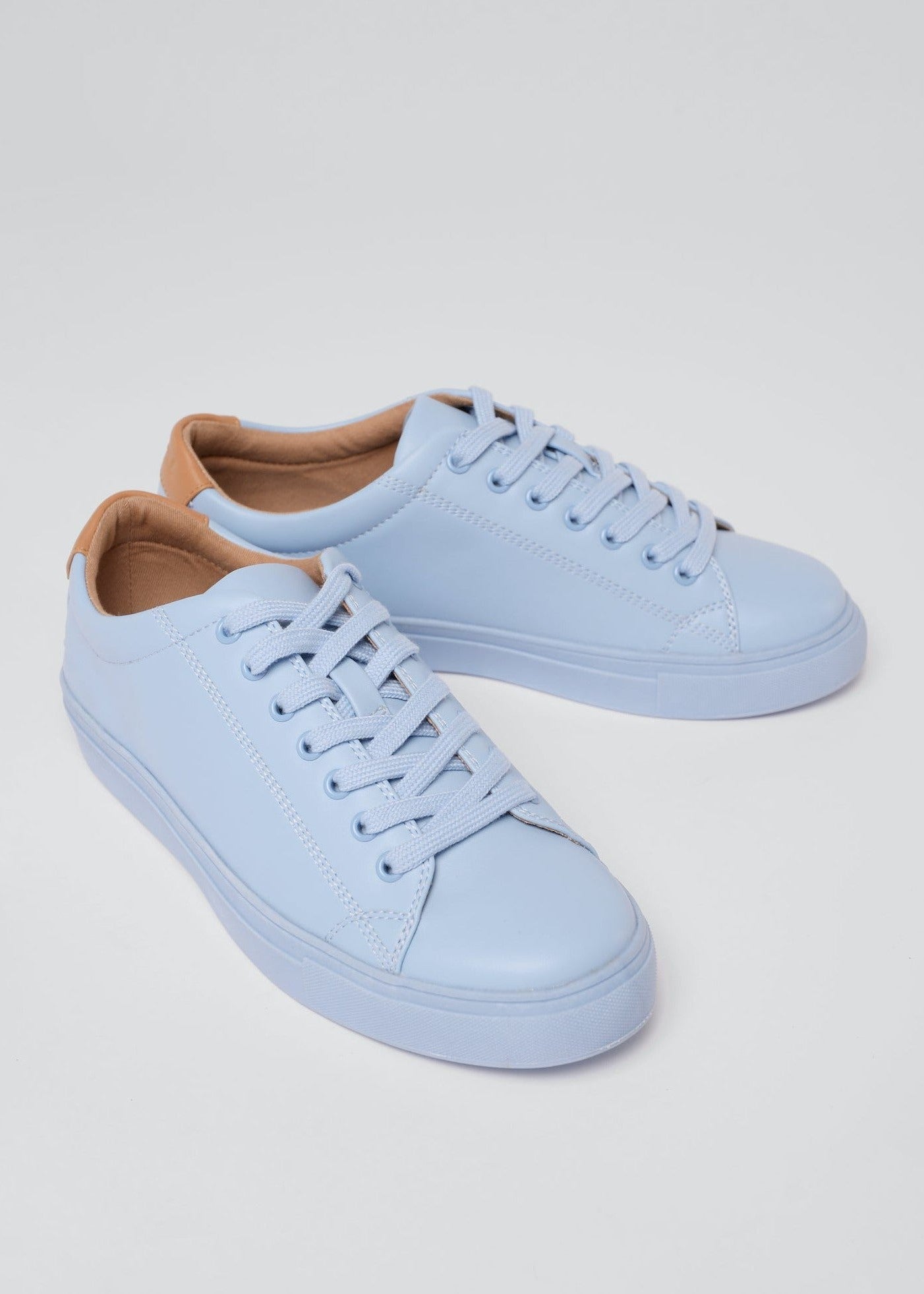 R-KIND VEGAN NEPTUNE BLUE TRAINER