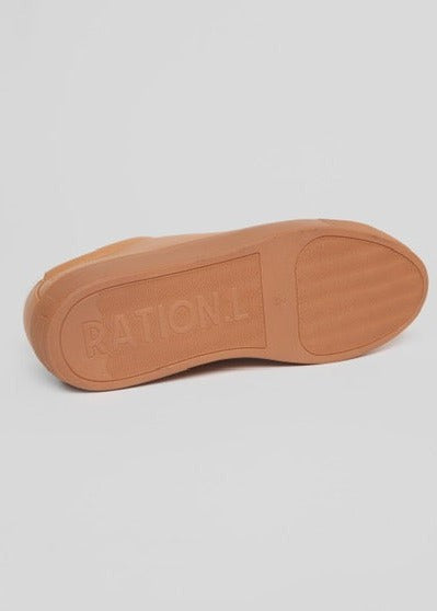 
                  
                    R-KIND VEGAN VENUS CAMEL TRAINER
                  
                