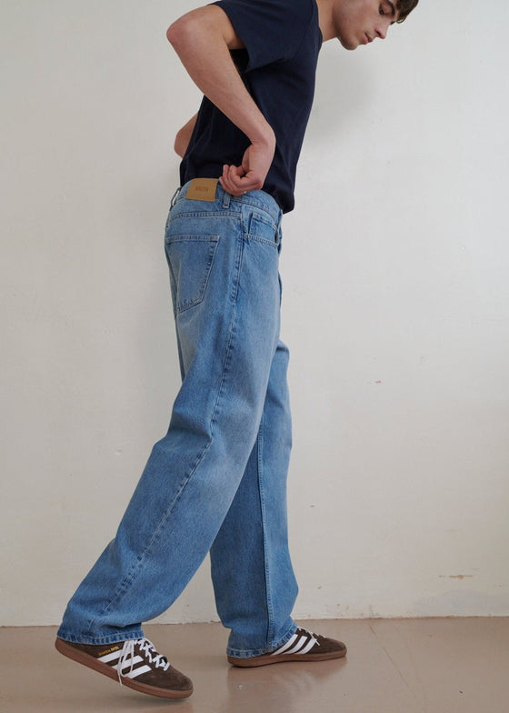 Super Relax Jean in Light Wash