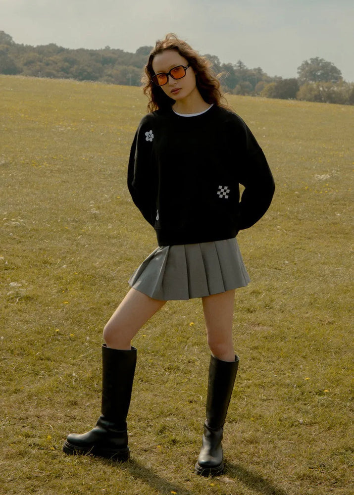 
                  
                    Women's Symbols Embroidered Sweatshirt - Black
                  
                