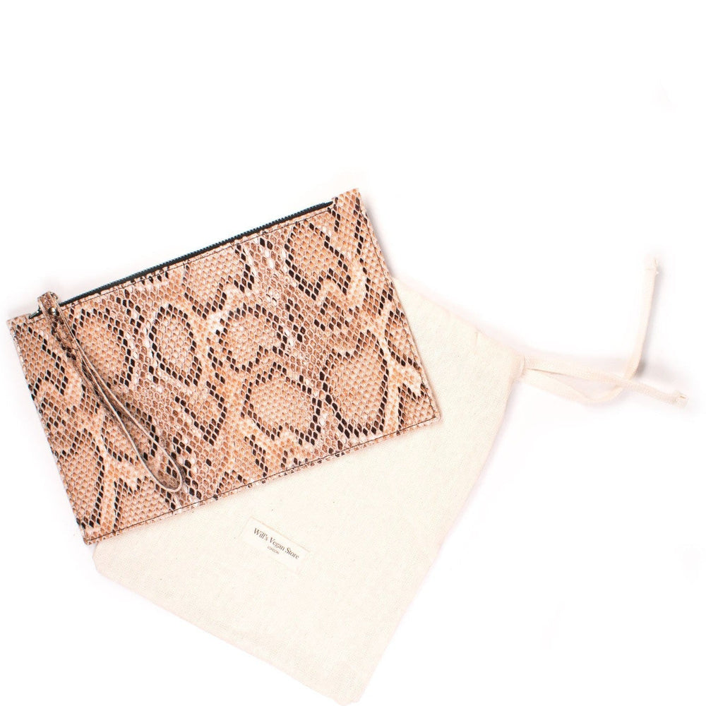 
                  
                    Wristlet
                  
                